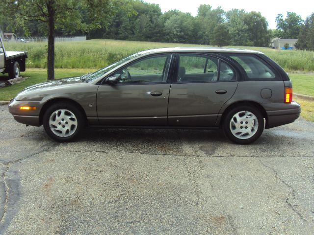 Saturn S Series 2000 photo 2