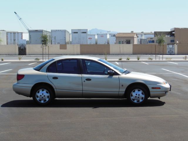 Saturn S Series 2000 photo 1