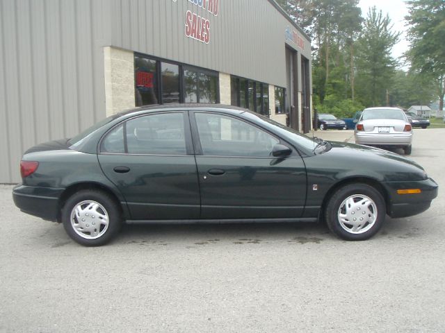 Saturn S Series 2000 photo 1