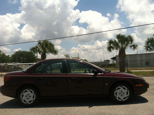 Saturn S Series 2001 photo 4