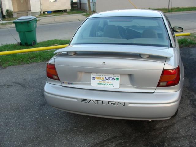 Saturn S Series 2001 photo 3