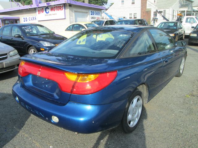 Saturn S Series 2001 photo 2