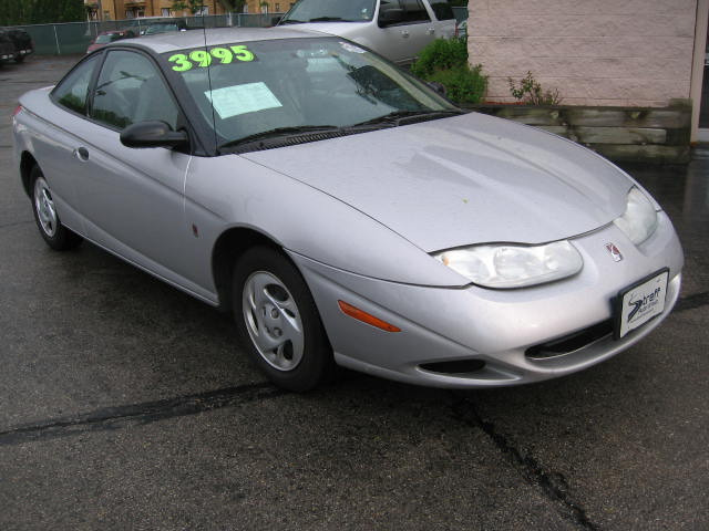 Saturn S Series 2001 photo 4