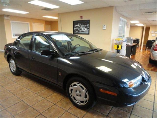 Saturn S Series 2001 photo 4