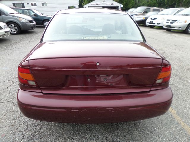 Saturn S Series 2001 photo 2