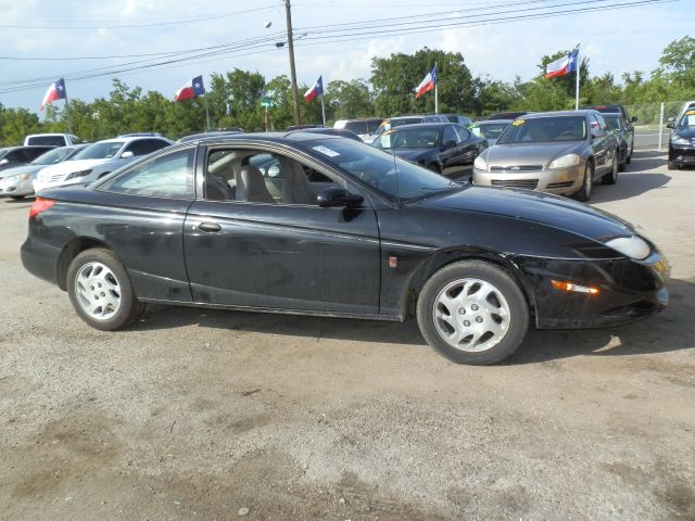 Saturn S Series 2001 photo 4