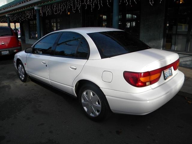 Saturn S Series 2001 photo 3