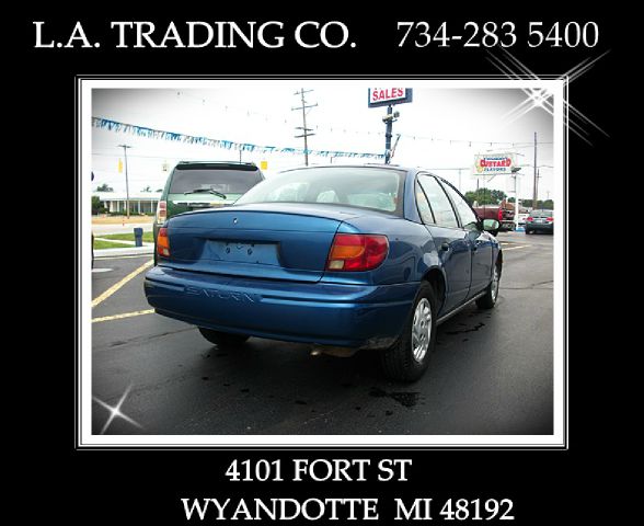 Saturn S Series 2001 photo 3