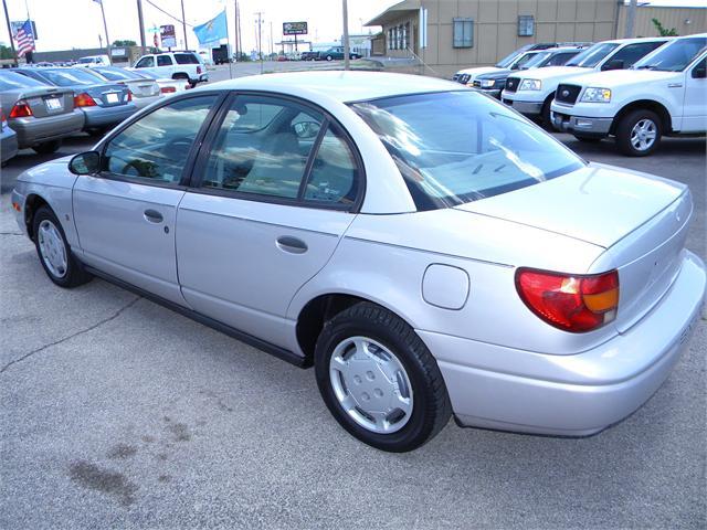 Saturn S Series 2001 photo 5