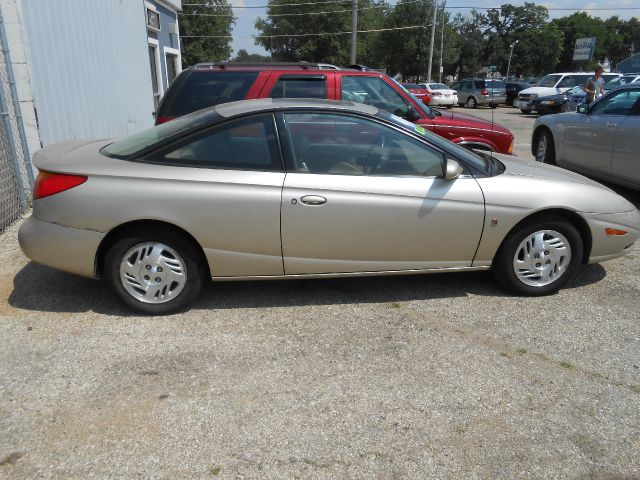 Saturn S Series 2001 photo 1