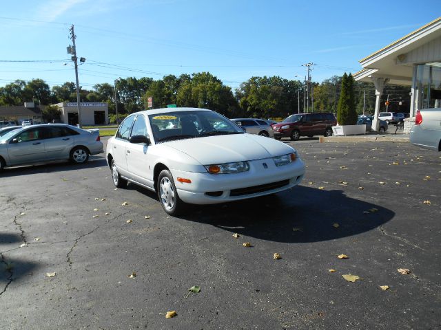 Saturn S Series 2001 photo 2