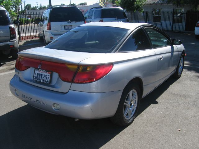 Saturn S Series 2001 photo 4