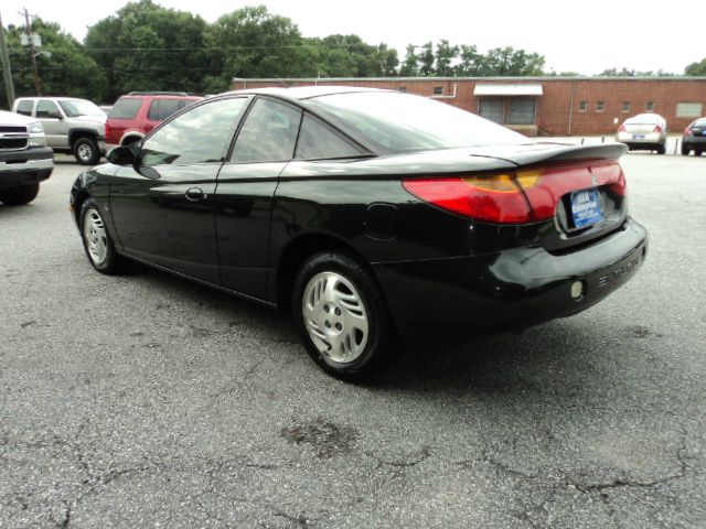 Saturn S Series 2001 photo 1