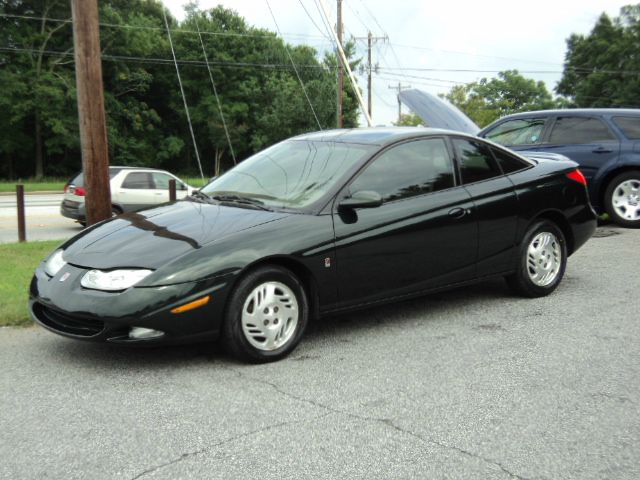 Saturn S Series 2001 photo 2