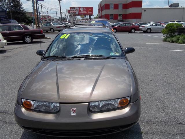 Saturn S Series 2001 photo 0