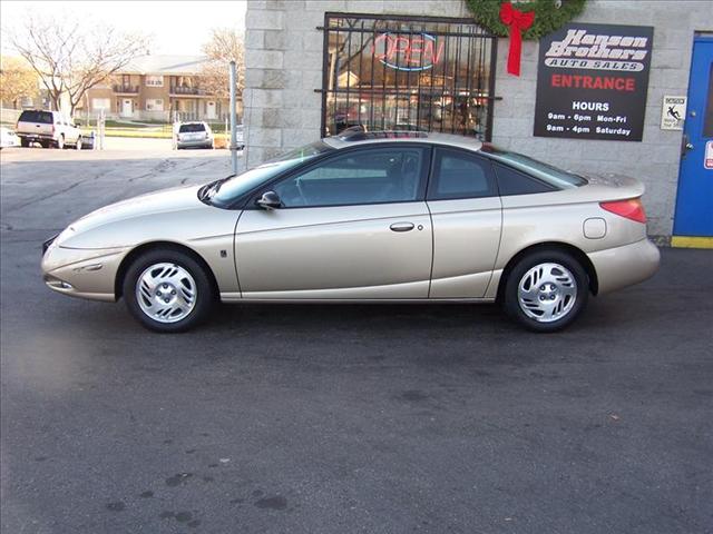 Saturn S Series 2001 photo 2