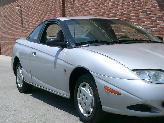 Saturn S Series 2001 photo 3