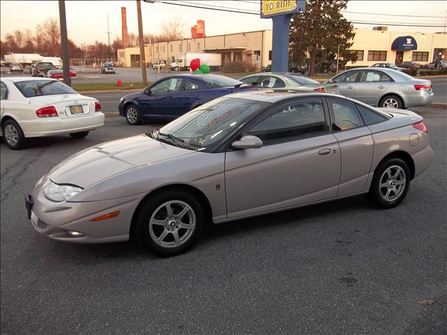 Saturn S Series 2001 photo 1