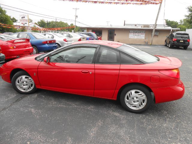 Saturn S Series 2001 photo 1