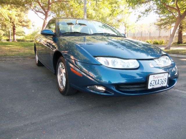 Saturn S Series 2001 photo 1