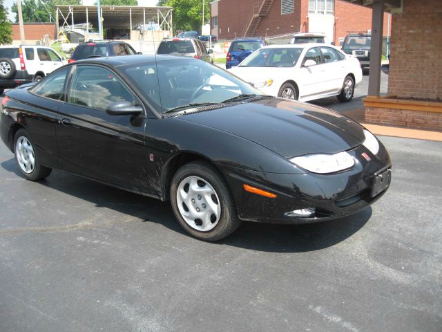 Saturn S Series 2002 photo 2