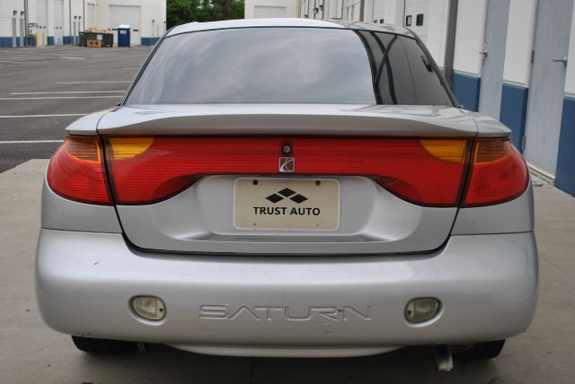 Saturn S Series 2002 photo 2