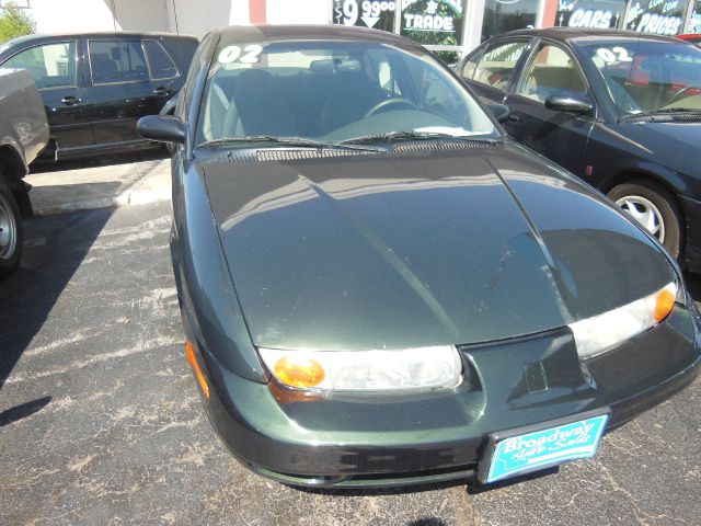 Saturn S Series XLS Sedan