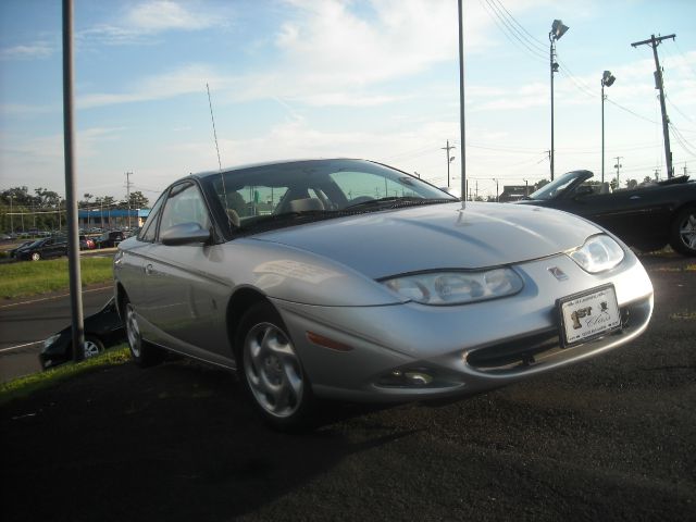 Saturn S Series 2002 photo 2