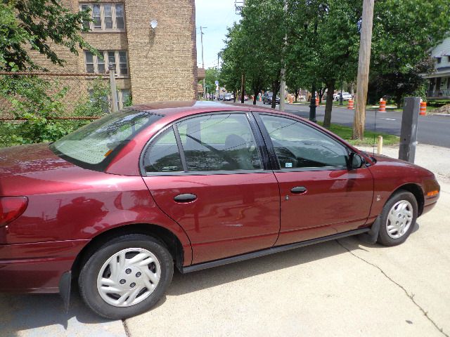 Saturn S Series 2002 photo 2