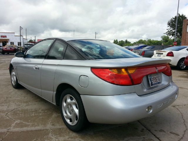 Saturn S Series 2002 photo 2