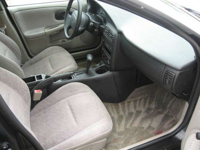 Saturn S Series 2002 photo 5