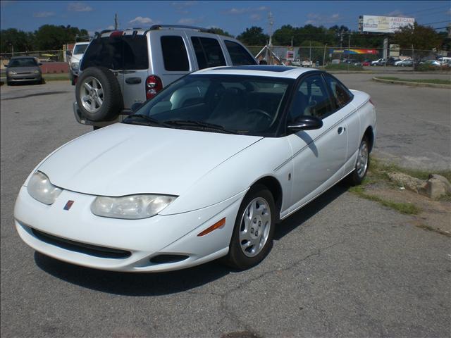 Saturn S Series 2002 photo 1