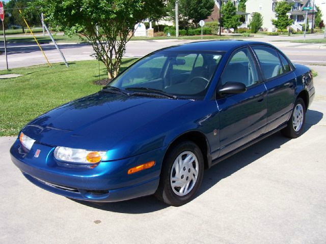 Saturn S Series 2002 photo 4