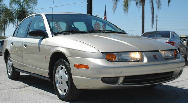 Saturn S Series 2002 photo 1