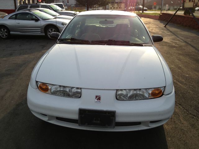 Saturn S Series 2002 photo 1