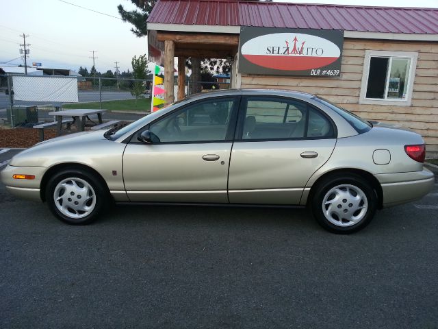 Saturn S Series 2002 photo 2