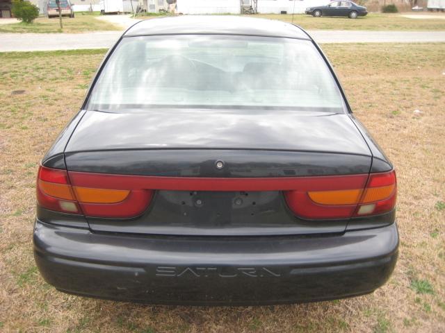 Saturn S Series 2002 photo 2