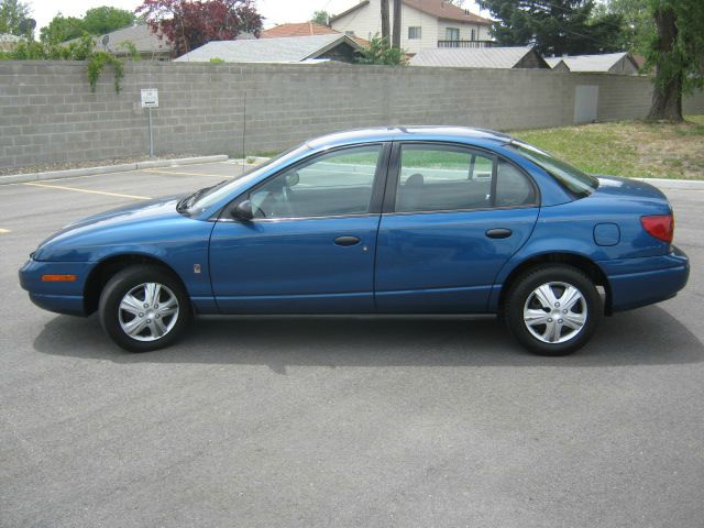 Saturn S Series 2002 photo 1