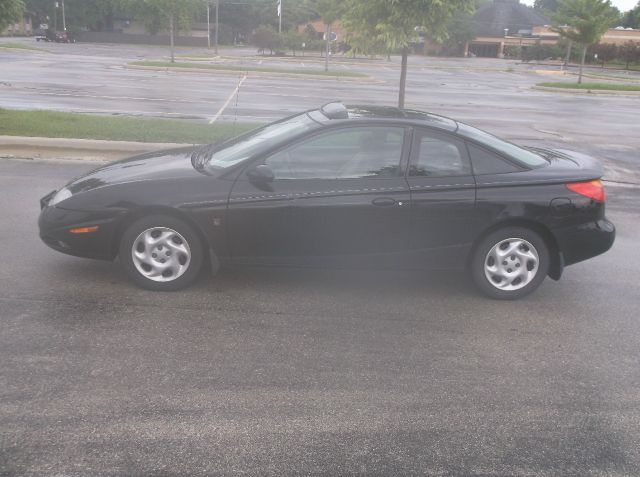 Saturn S Series 2002 photo 1