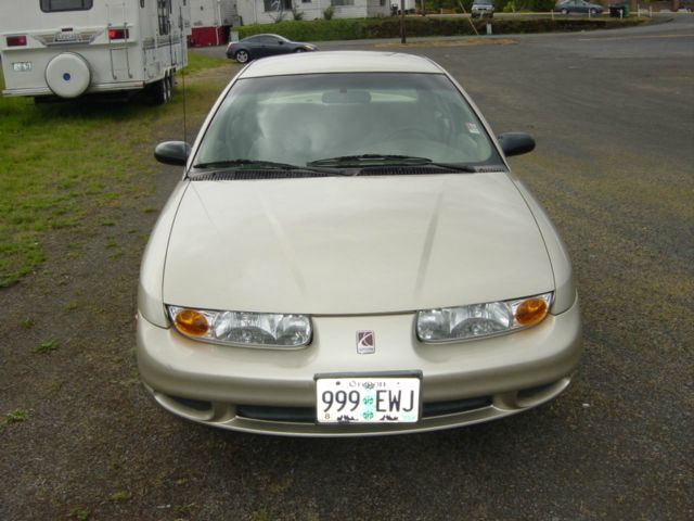 Saturn S Series 2002 photo 3