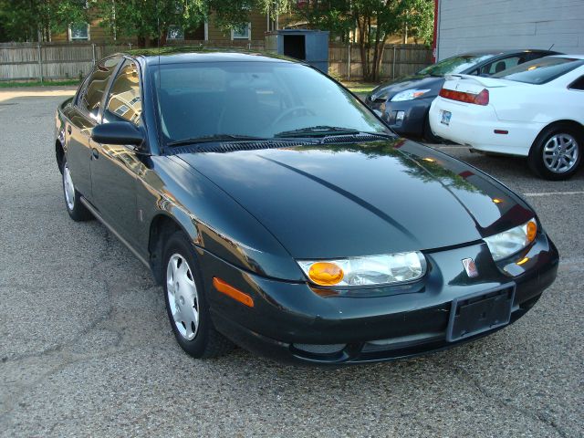 Saturn S Series 2002 photo 2