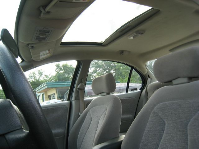 Saturn S Series 2002 photo 3