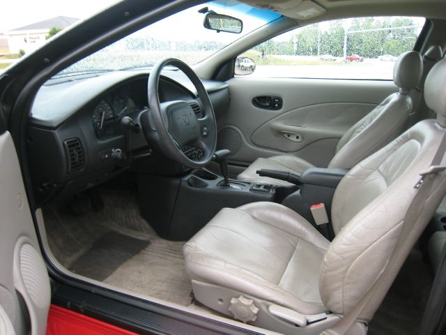 Saturn S Series 2002 photo 1