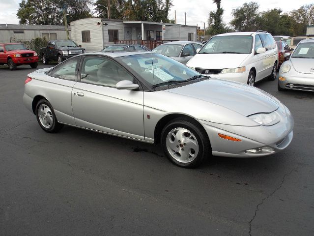 Saturn S Series 2002 photo 1