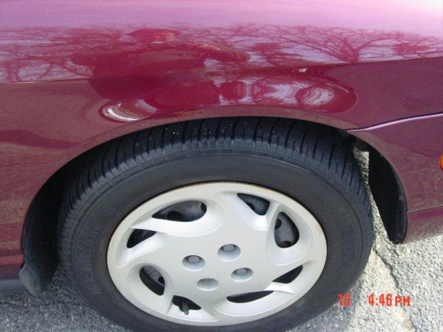 Saturn S Series 2002 photo 4