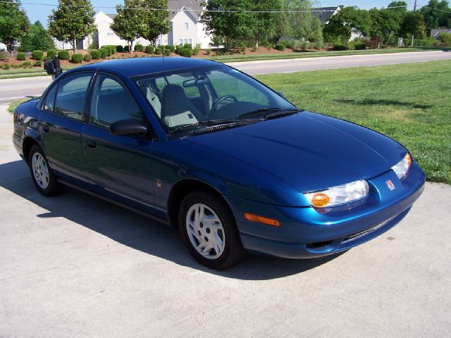 Saturn S Series 2002 photo 4