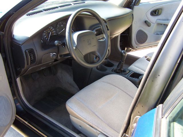 Saturn S Series 2002 photo 6