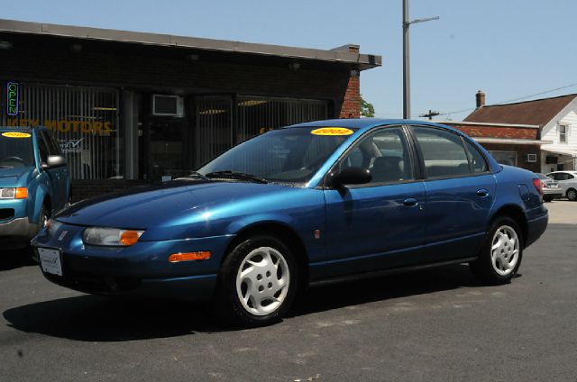 Saturn S Series 2002 photo 2