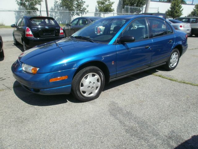 Saturn S Series 2002 photo 2