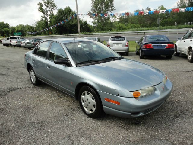 Saturn S Series 2002 photo 1